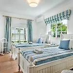 Rosal 27 By Algarve Holidays البوفيرا