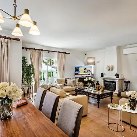 Villa Rosal 27 By Algarve Holidays *