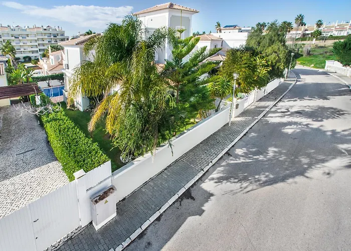 Rosal 27 By Algarve Holidays Villa Albufeira