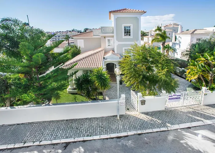 Rosal 27 By Algarve Holidays * Albufeira